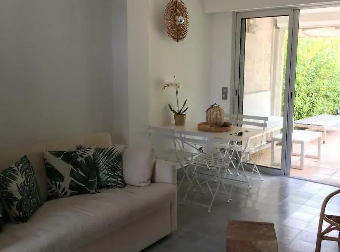 펜션 Walking Distance, Sea View House 쎙뜨호뻬