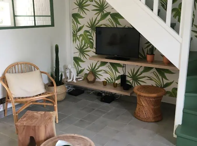 Walking Distance, Sea View House 펜션 쎙뜨호뻬