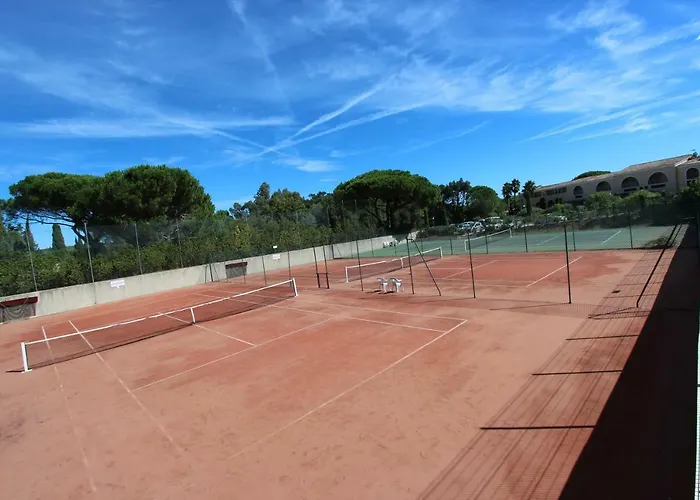 Casa vacanze Walking Distance, Sea View House